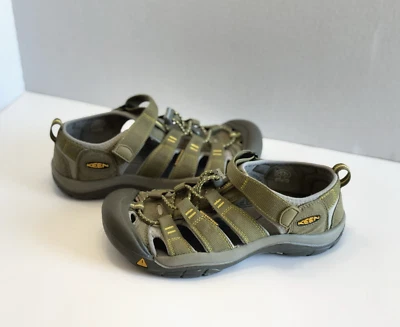 Sandalias Keen Unisex Niños Lona Oliva Impermeable Gancho y Lazo Juvenil Talla US 4/36 Foto 1 de 4
