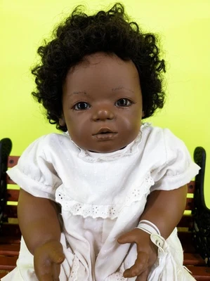 Annette Himstedt Künstlerpuppe Mo 1990 Afro Baby Doll 55cm mit Zertifikat - Bild 1 von 4