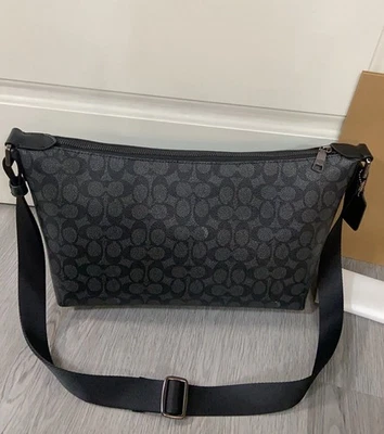 New  COACH Finn Crossbody Bag In Signature Canvas CAJ91 in Black - Image 1 of 4