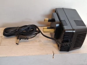 AC - AC Adapter 240V Eingang 15V Ausgang Teil Nr. SY-15080A-BS - Bild 1 von 4