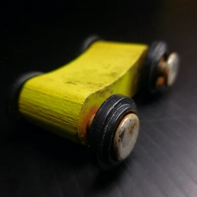 Véhicule prototype miniature voiture 4 roues jouet fait main collection N5842 - Photo 1/4