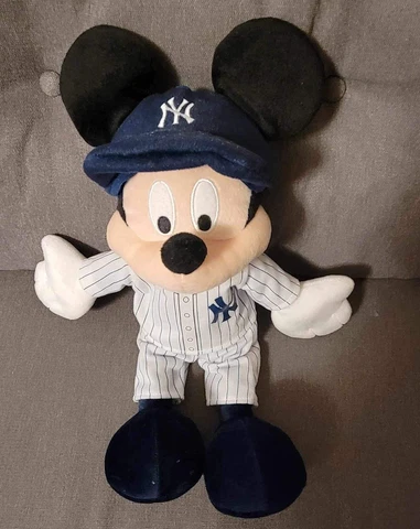 Disney Mickey Mouse New York Yankees Baseball MLB 16" Plush 2018 Cover