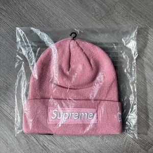 SUPREME/ NEW ERA BOX LOGO BEANIE PINK OS FW24 WEEK 17 %100 Authentic - Picture 1 of 6