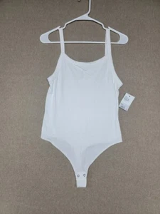 Neu mit Etikett ~ So The Favorite Body nahtloses Tanktop weiß Größe LARGE Stretch 2 Druckknöpfe - Bild 1 von 5