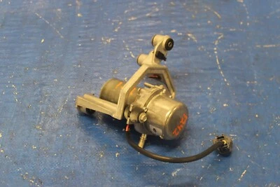 2016 CHEVROLET CORVETTE Z06 2LZ 6.2L BOMBA HIDRÁULICA DE REFORÇO DE FREIO FABRICANTE DE EQUIPAMENTO ORIGINAL #1242 - Imagem 1 de 4