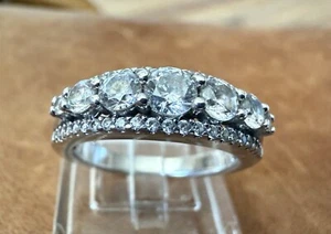 Beautiful While Zircon 925 Sterling Silver Band Ring Size 5.75 - Picture 1 of 13