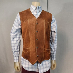 Vintage Pioneer Wear Brown Suede Leather Vest Size 44 LARGE 5 Snap Front Jacket - Picture 1 of 13
