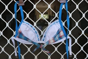 Veve Fitness Competition Bikini top blue white sizs 8 small - Picture 1 of 3