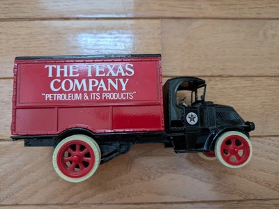Banco de camión fundido a presión Bull Dog Mack Texaco 1925, por ERTL hecho en EE. UU. Foto 1 de 4