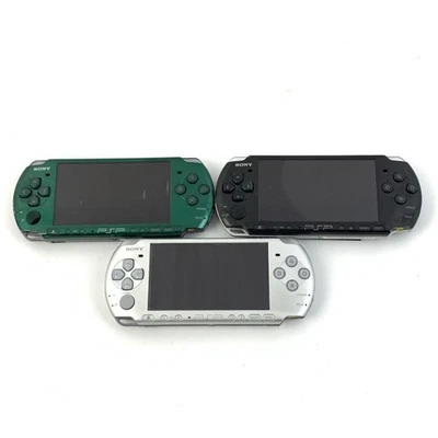 Sony PSP Console PSP-3000 Lot of 3 For Parts Repair Japan 1628 UG - Image 1 of 4