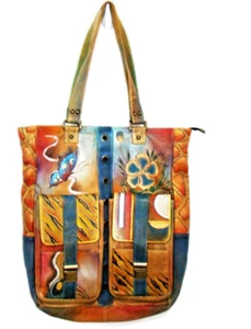 Anushka Leder Handtasche Schultertasche Kuriertasche abgenutzt Schmetterling Blume - Bild 1 von 9