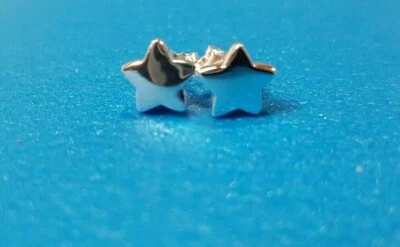 Pandora Ohrstecker Glänzende Sterne (296374) - Bild 1 von 4