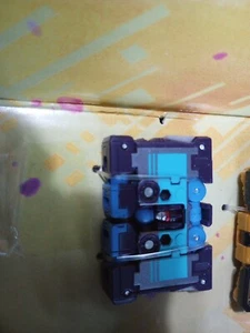 Transformers Legacy United Core Class G1 Universe Rumble ONLY! 🚫 Soundwave! - Picture 1 of 1