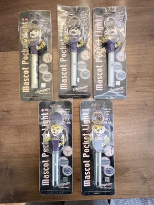 Lote de 5 LSU Tigers Champion Treasures NCAA Mascota Pocket Lights-on tarjetas defectuosas Foto 1 de 4