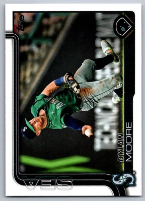 2025 Topps Dylan Moore Seattle Mariners #105 - Image 1 of 2