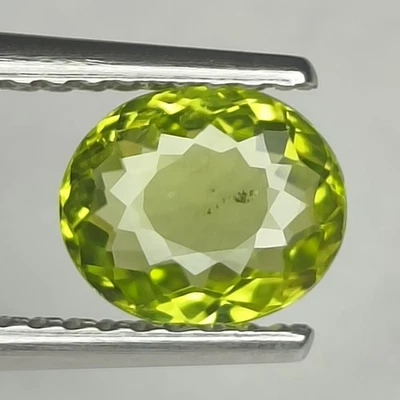 💕100% NATURAL 1.01Cts BEAUTIFUL SUPER GREEN PAKISTAN PERIDOT . - Image 1 of 4