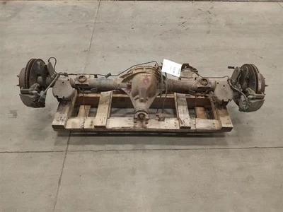 2010 GMC Yukon Denali XL 1500 Rear Axle Assembly 3.42 Ratio Lock - Imagem 1 de 4