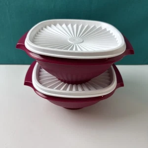 Tupperware Servalier Classic Bowl 3.5 cup / 860 ml Set Of 2 Wine Red White Seal - Picture 1 of 1
