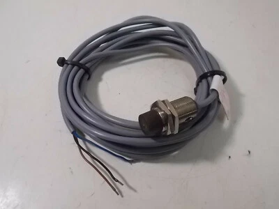 New Cutler Hammer E57S Inductive Proximity Sensor - Image 1 of 3