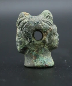 Ancient Roman Bronze Applique Bust of a Goddess, circa mid 2nd Century A.D. - Picture 1 of 6