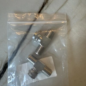Coaxial Cable Splitter, TV Splitter 2 in 1 Out 2-Pack F Type RG6 Male to 2 F Fem - Picture 1 of 5