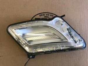 11-13 Volvo S60 Left Front Running Light 31278557 - Picture 1 of 2