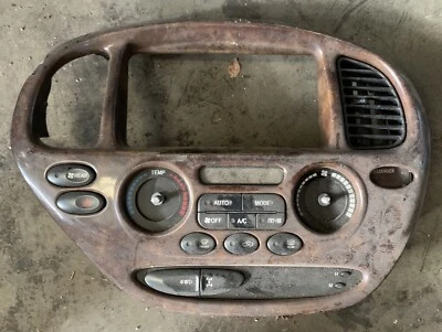 2001 - 2004 Toyota Sequoia A/C Heater Climate Control Bezel Unit 84010-0C161 OEM - Image 1 of 3