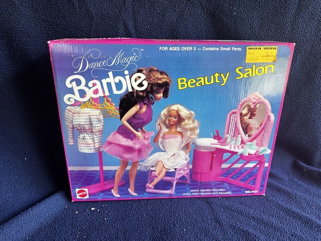 Playset Barbie com Boneca - Salão de Beleza - Totally Hair