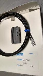 SICK LL3-TS07 FIBER OPTIC LIGHT SENSOR. LL3TS07. NEW in box - Picture 1 of 2