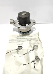 POMPA ACQUA AUDI A1-A3-A4-A5-SEAT LEON-IBIZA-SKODA-VW GOLF-PASSAT-TIGUAN-T-CROSS - Foto 1 di 12