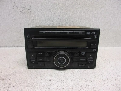Nissan NV 1500-3500 2012-2017 AM FM receptor de radio CD OEM LKQ Foto 1 de 4