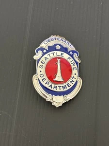 Veraltetes Vintage Seattle Washington Lieutenant Fire Department Feuerwehrmann Abzeichen - Bild 1 von 3