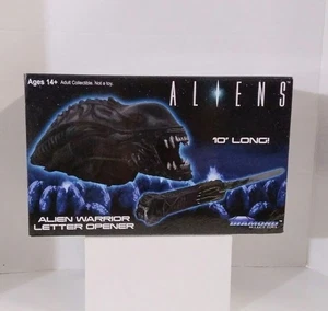 Statua Espositore Aliens Warrior Aprilettere 10" Lungo Diamante Seleziona Giocattoli 2018 - Foto 1 di 14