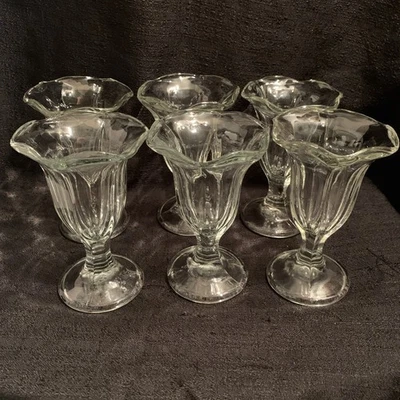 Set of 6  Clear Tulip Glass Ice Cream Sundae Dessert Sorbet Parfait Dish 6” Tall - Image 1 of 4