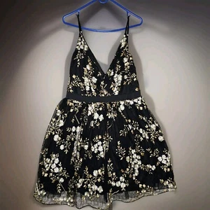 Express schwarzes Partykleid Damen 10 bestickt Netz Babydoll gold Blumen  - Bild 1 von 24