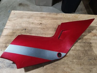 88-93 SUZUKI GSX1100 KATANA GSX1100F MARCO DERECHO CUBIERTA CAPUCHA Gsx 1100 F Lado  Foto 1 de 4