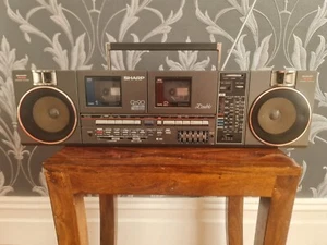 1980'S VINTAGE SHARP RARE QT90 TWIN CASSETTE GHETTO BLASTER BOOMBOX WITH TAPES - Picture 1 of 13