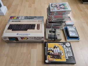 Commodore VIC 20 En Boite Avec Jeux Et Lecteur Cassettes - Photo 1/23