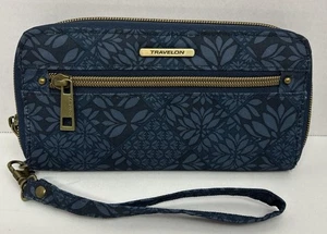 Travelon Navy Ziparound Wristlet Clutch Wallet Floral Blue Excellent - Picture 1 of 8