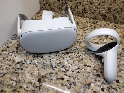 Meta Oculus Quest 2 128GB VR Headset with 1 Controller FreeShipp - Image 1 of 3
