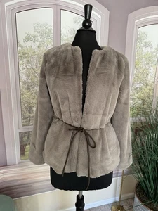 Banana Republic Kunstfelljacke, Small, Neu mit Etikett  - Bild 1 von 10