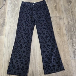 Ton Clothing Company 90’s Black On Black Velvet Floral On Denim Pants 28" - Picture 1 of 14