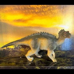 Vintage Dinosaur Hard Plastic Scelidosaurus Brown 9" Long Figure 2000 PVC - Picture 1 of 4