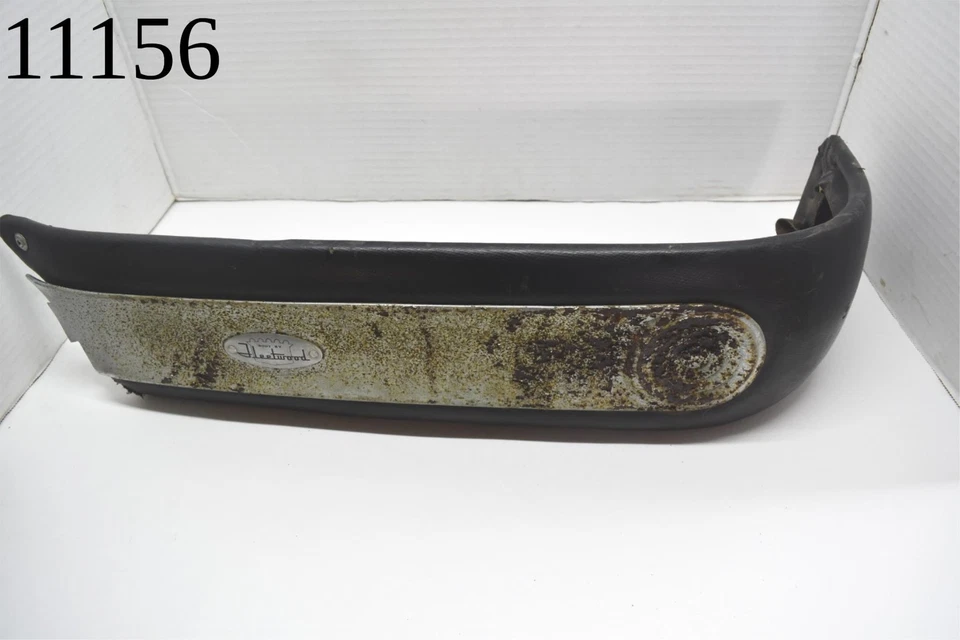 1958 CADILLAC ЛИМУЗИН СЕРИИ 75 ПЕРЕДНИЙ ПРАВЫЙ ПАССАЖИР НИЖНЕЕ СИДЕНЬЕ ОТДЕЛКА 58 - Изображение 1 из 4