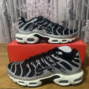 Nike Air Max Plus Toggle Black Silver Erwachsene Größe UK 8 EU 42,5 US 9 FD0799-001 - Bild 1 von 10