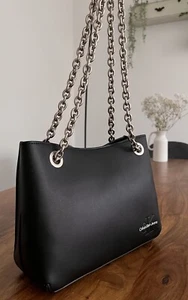 Calvin Klein Jeans Handtasche - Bild 1 von 9