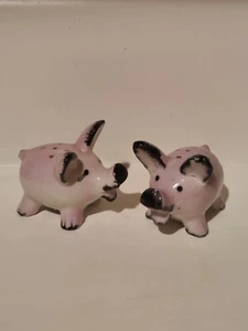 Vintage Pair Pink Porcelain Pig Pigs Salt And Pepper Shakers W/ Cork - Picture 1 of 4