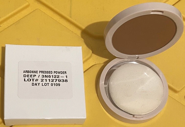 NIB Arbonne Second Nature Pressed Powder Cosmetics Makeup Compact 10.5g DEEP New - Image 1 of 1