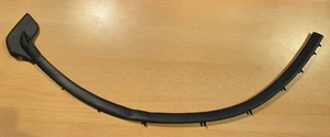 Mercedes Benz / Daimler AG L/H Weather Seal - A-470-985-01-00 - Picture 1 of 4