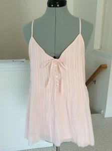 Women’s Burberry London Light Pink Top With The Shoulder Straps Size M - Picture 1 of 12